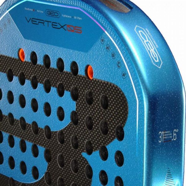 pala-bullpadel-pablo-cardona-vertex-05-geo-2026-es-2-1100×1100-1.jpg
