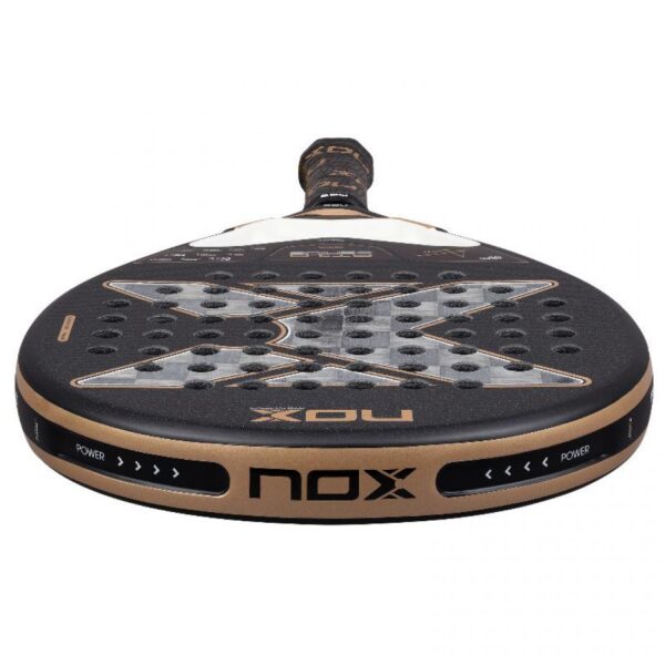 pala-nox-agustin-tapia-at10-genius-18k-alum-2026-es-4-1100×1100-1.jpg
