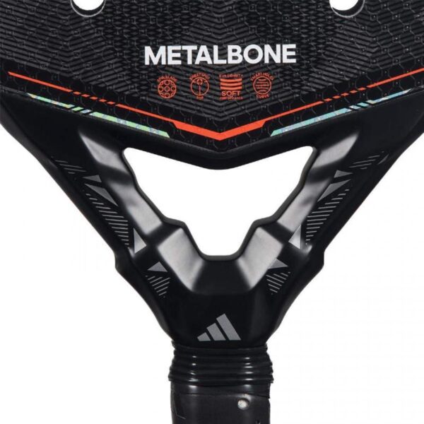 pala-adidas-ale-galan-metalbone-3-5-2026-es-7-1100×1100-2.jpg