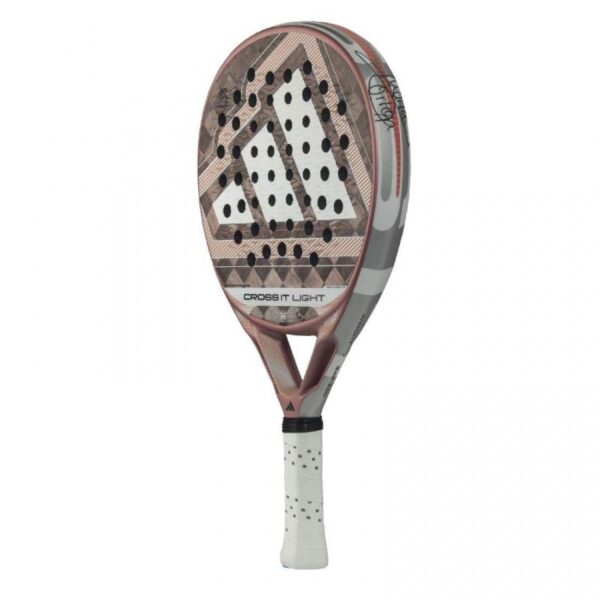 pala-adidas-marta-ortega-cross-it-light-3-5-2026-es-2-1100×1100-2.jpg