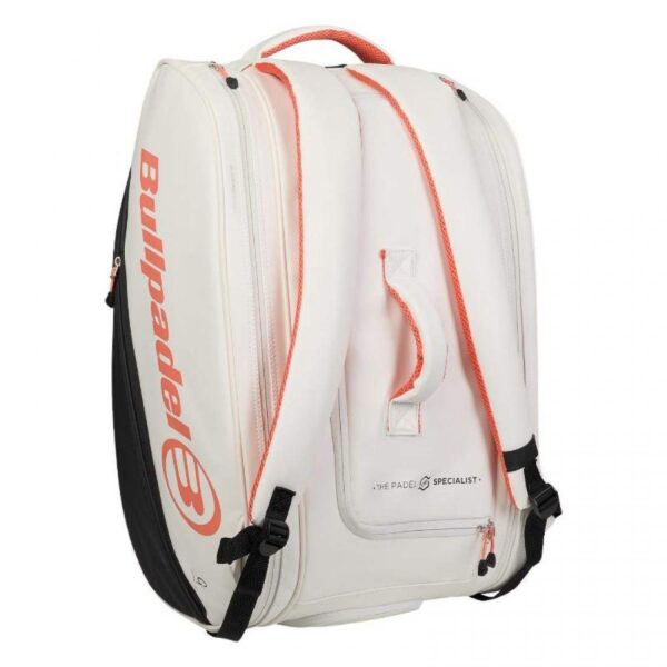 paletero-bullpadel-gemma-triay-elite-bpp26019-blanco-es-1-1100×1100-2.jpg